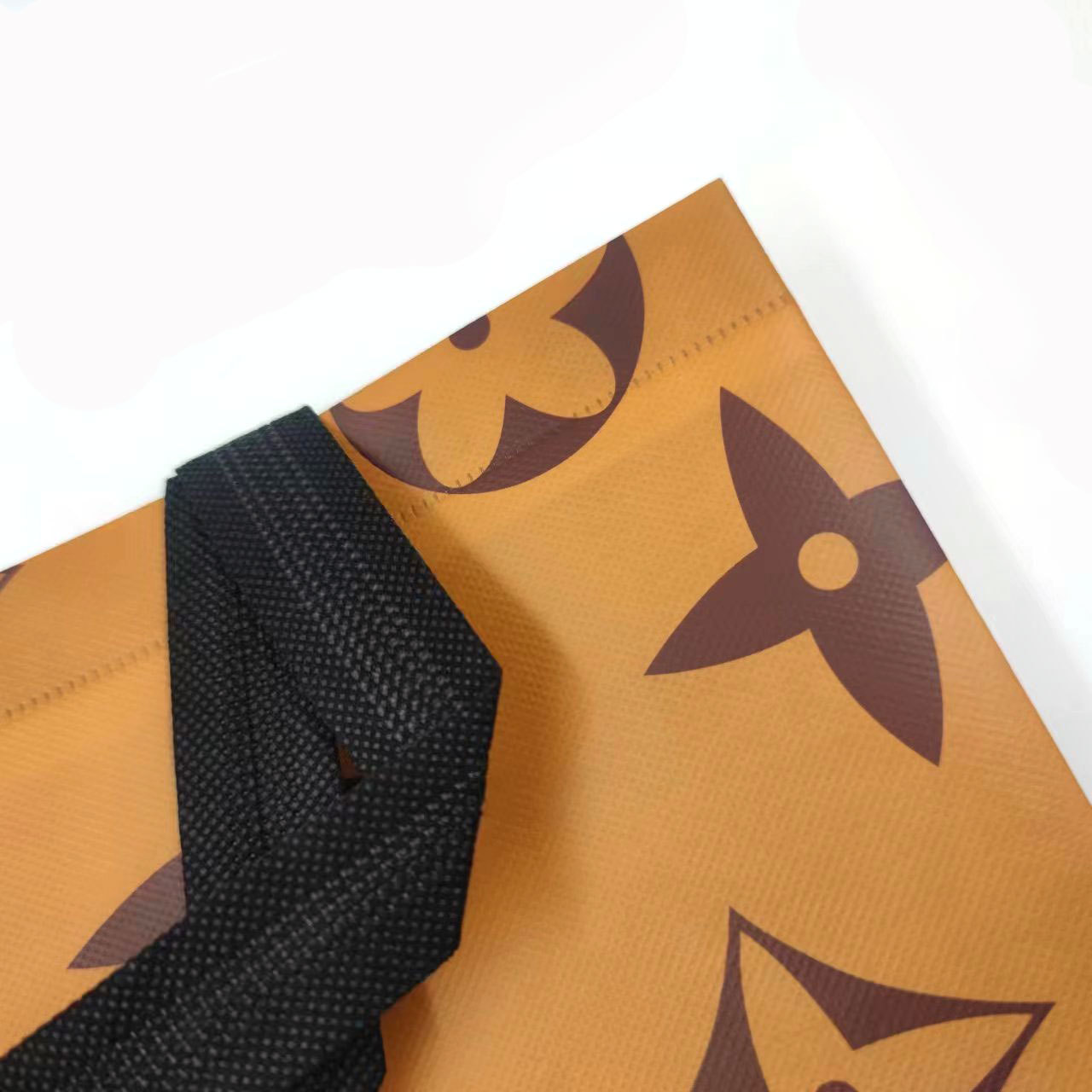 Recycled laminated Non Woven Bag